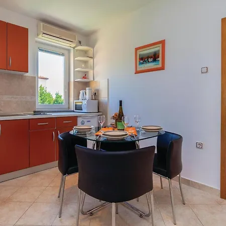 Appartamento Lovely In *